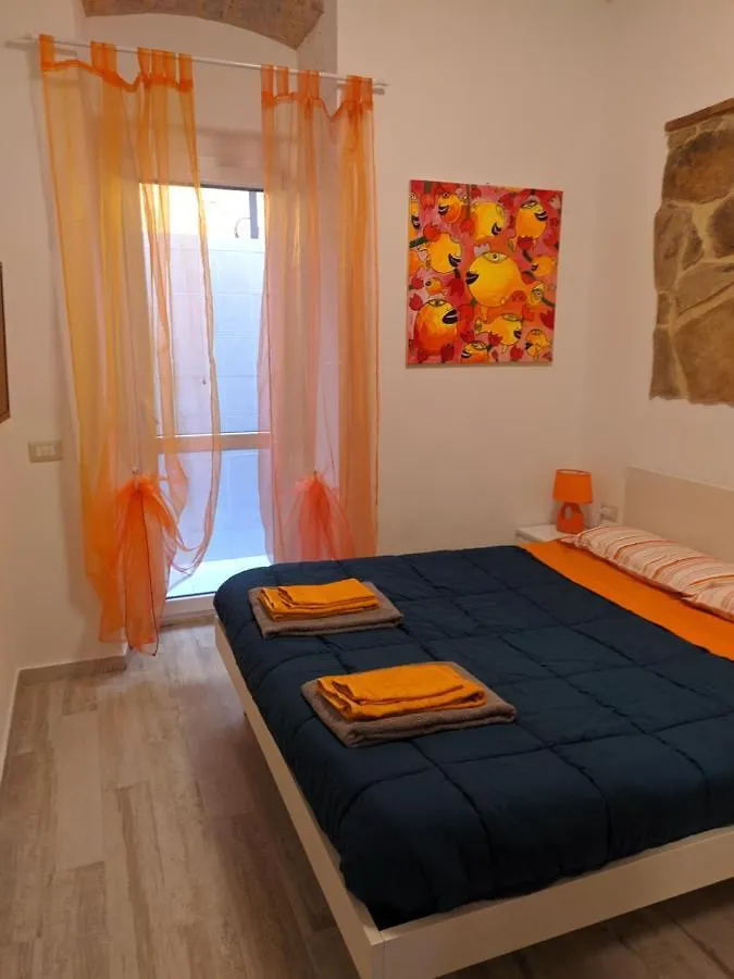 Affittacamere Green And Orange Rooms Carloforte  Italia